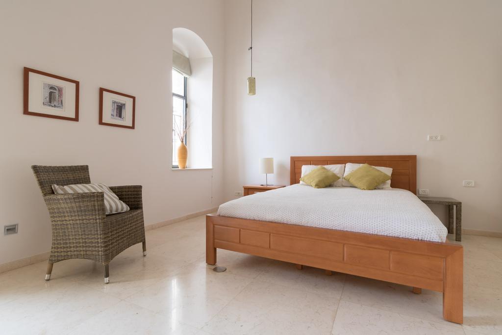 The Jerusalem Stone Duplex Near Mamilla Jerusalém Exterior foto